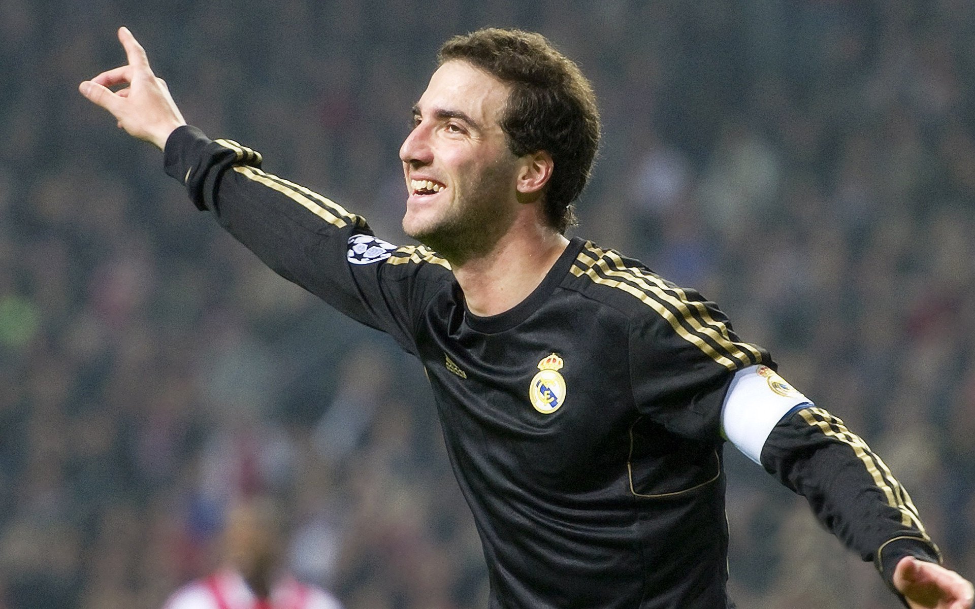 勇士主帅称目标仍是卫冕冠军，勇士晋级